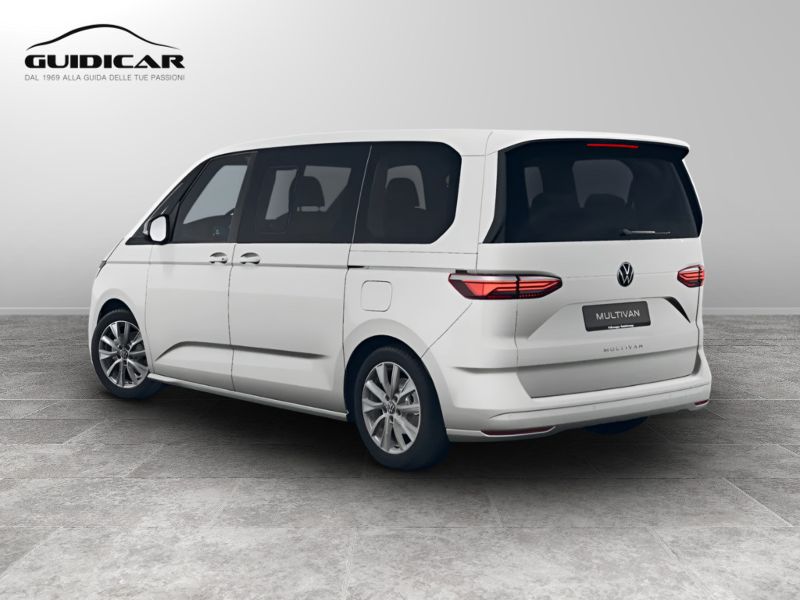 GuidiCar - VOLKSWAGEN INDUSTRIALI NUOVO Multivan 1 Multivan Life  2.0 TDI 110kW  ant. DSG Nuovo